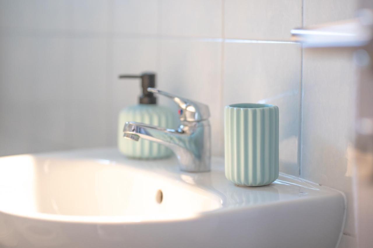 Holiday Home Insulam Mare Trogir Ngoại thất bức ảnh